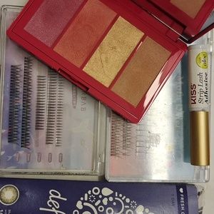 Make-up bundle